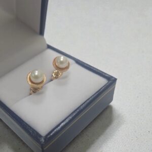 Aros Perla Reina #3 Oro 18k 2.6 Gr