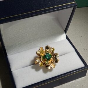 Anillo Flor Bella Esmeraldina 18k