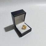 Anillo Flor Facetada Oro 18k