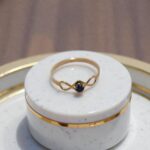 Anillo Infinito juvenil Oro 18k piedra