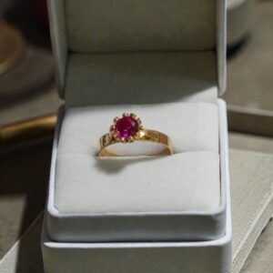Anillo Cuello Payaso Rubi Oro 18k
