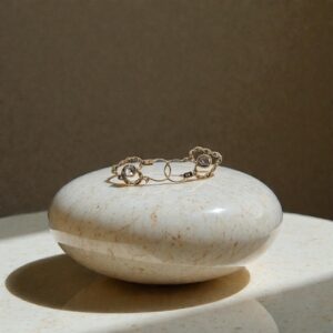 Aros Torcidos 4.2 gr Tienen Circón Central Oro 18k